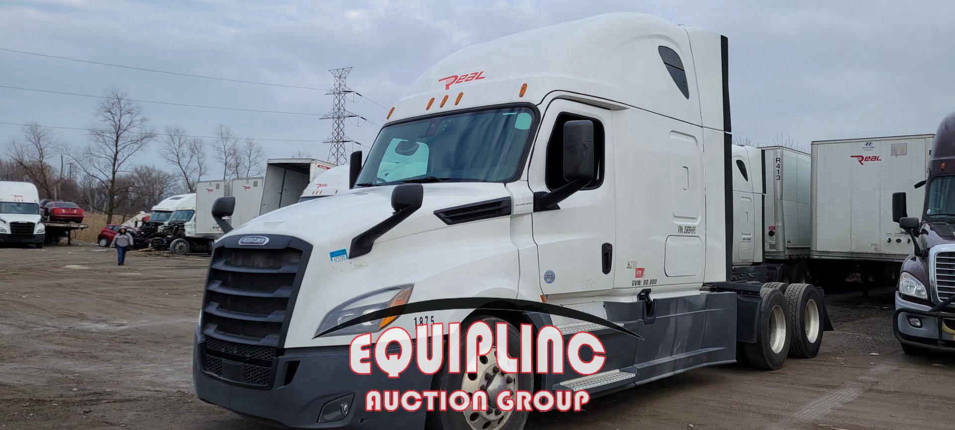 2018 FREIGHTLINER CASCADIA TANDEM AXLE SLEEPER
