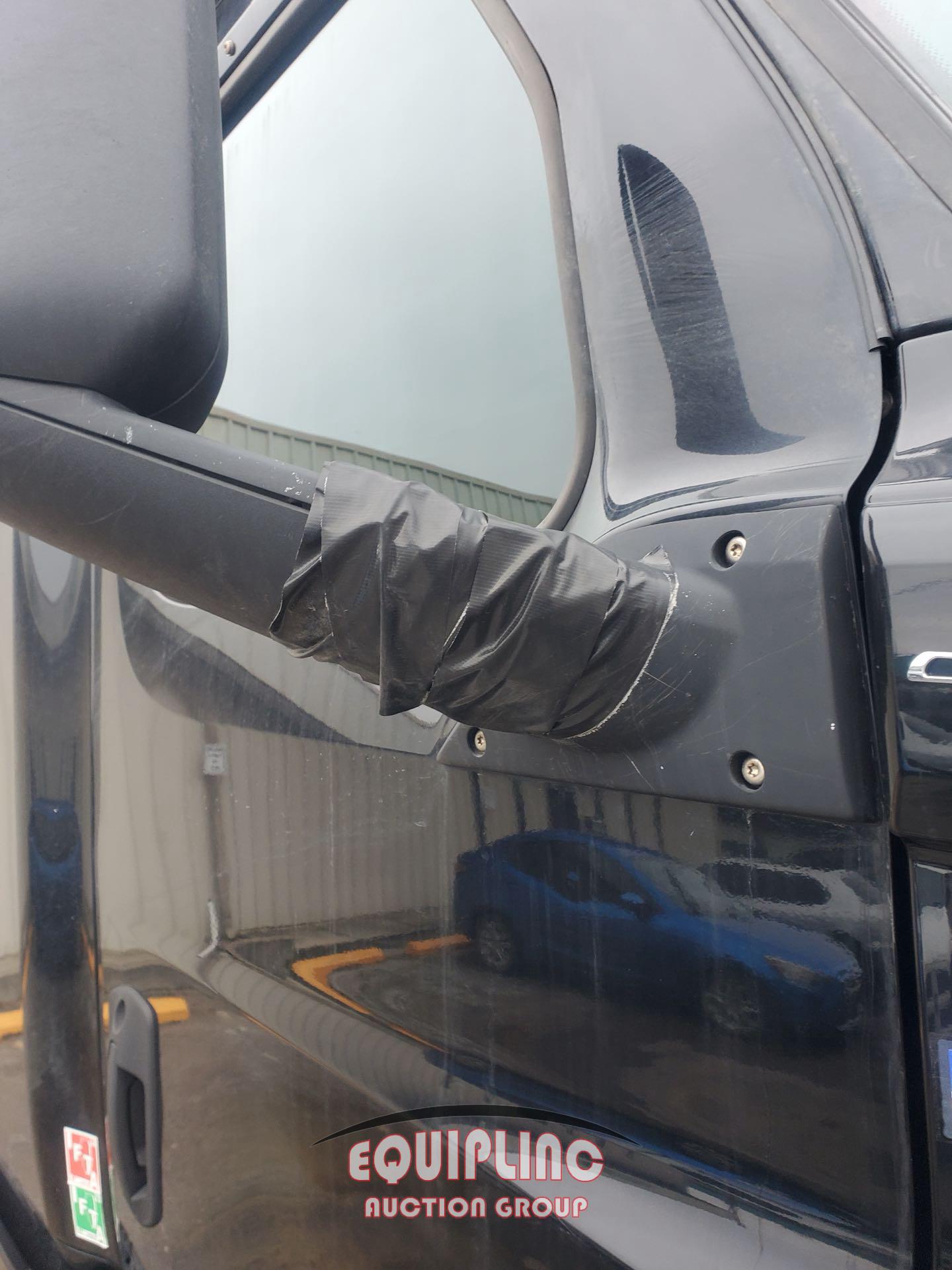 2019 FREIGHTLINER CASCADIA TANDEM AXLE SLEEPER