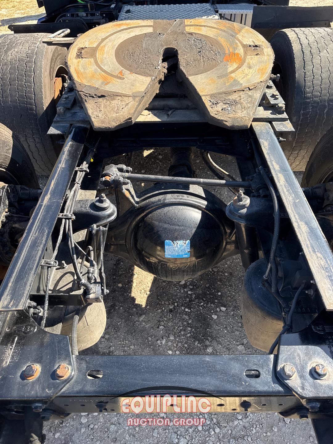 2020 KENWORTH T680 TANDEM AXLE SLEEPER