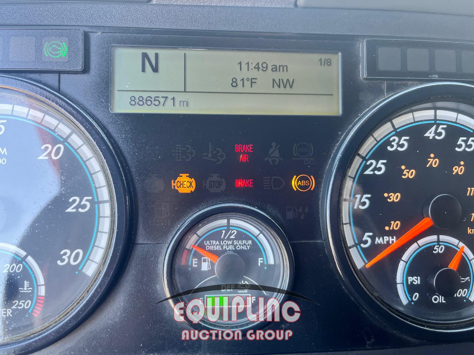 2016 FREIGHTLINER CASCADIA SLEEPER