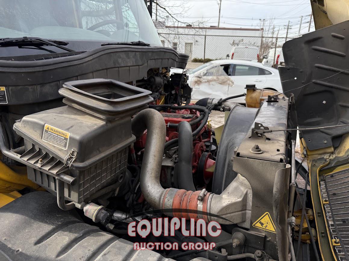 2019 INTERNATIONAL 4300 26FT BOX TRUCK