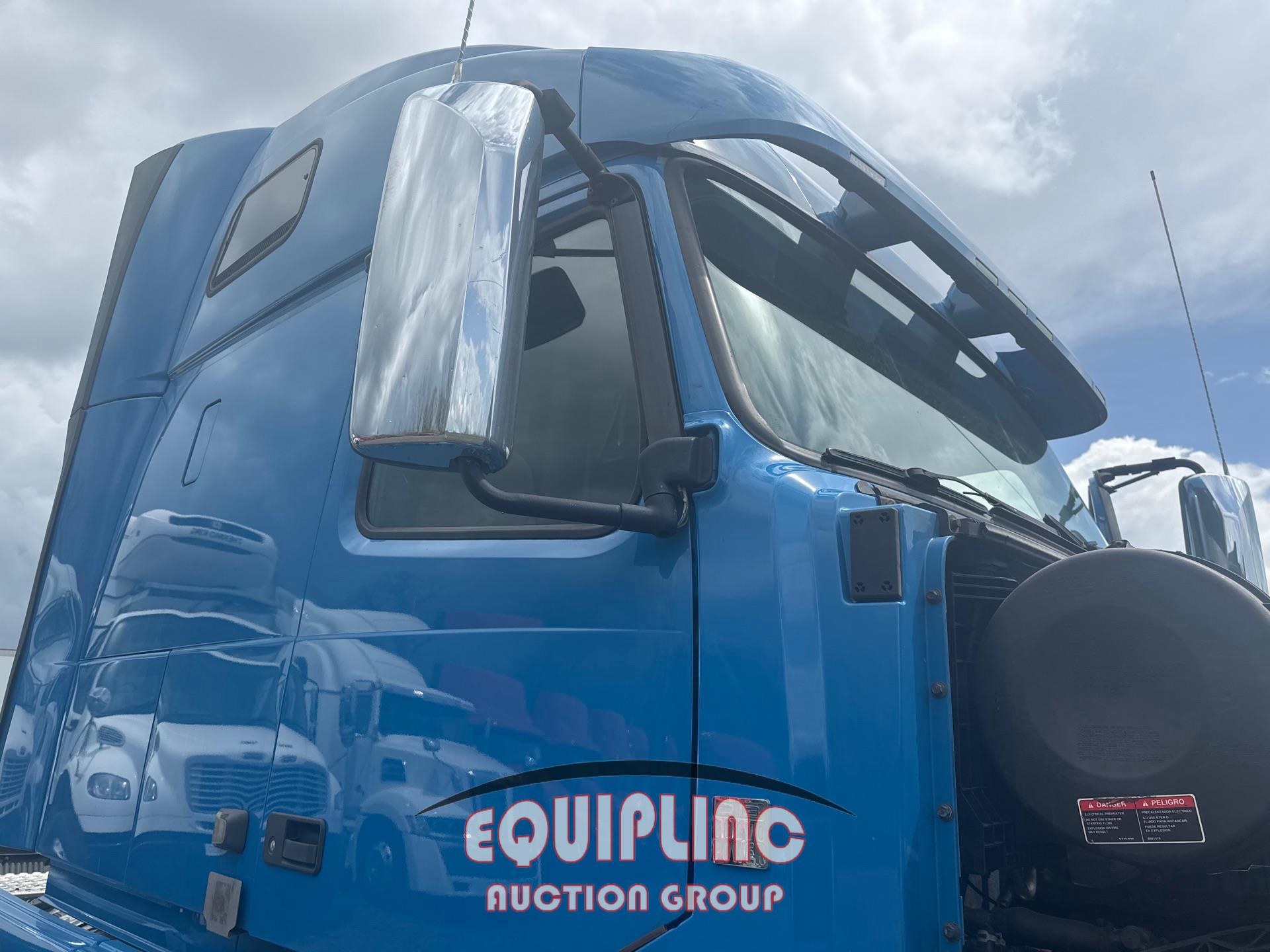 2018 VOLVO VNL 670 DOUBLE BUNK SLEEPER