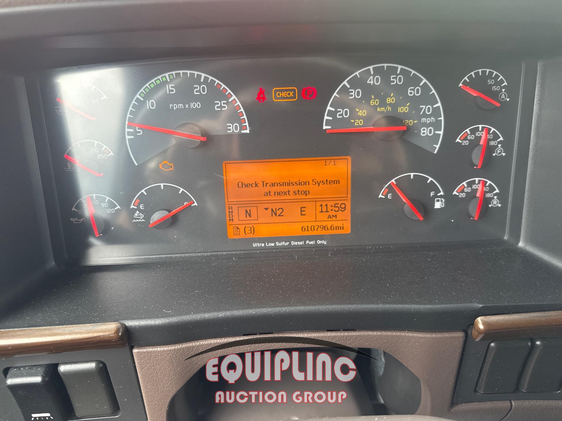 2018 VOLVO VNL 670 DOUBLE BUNK SLEEPER
