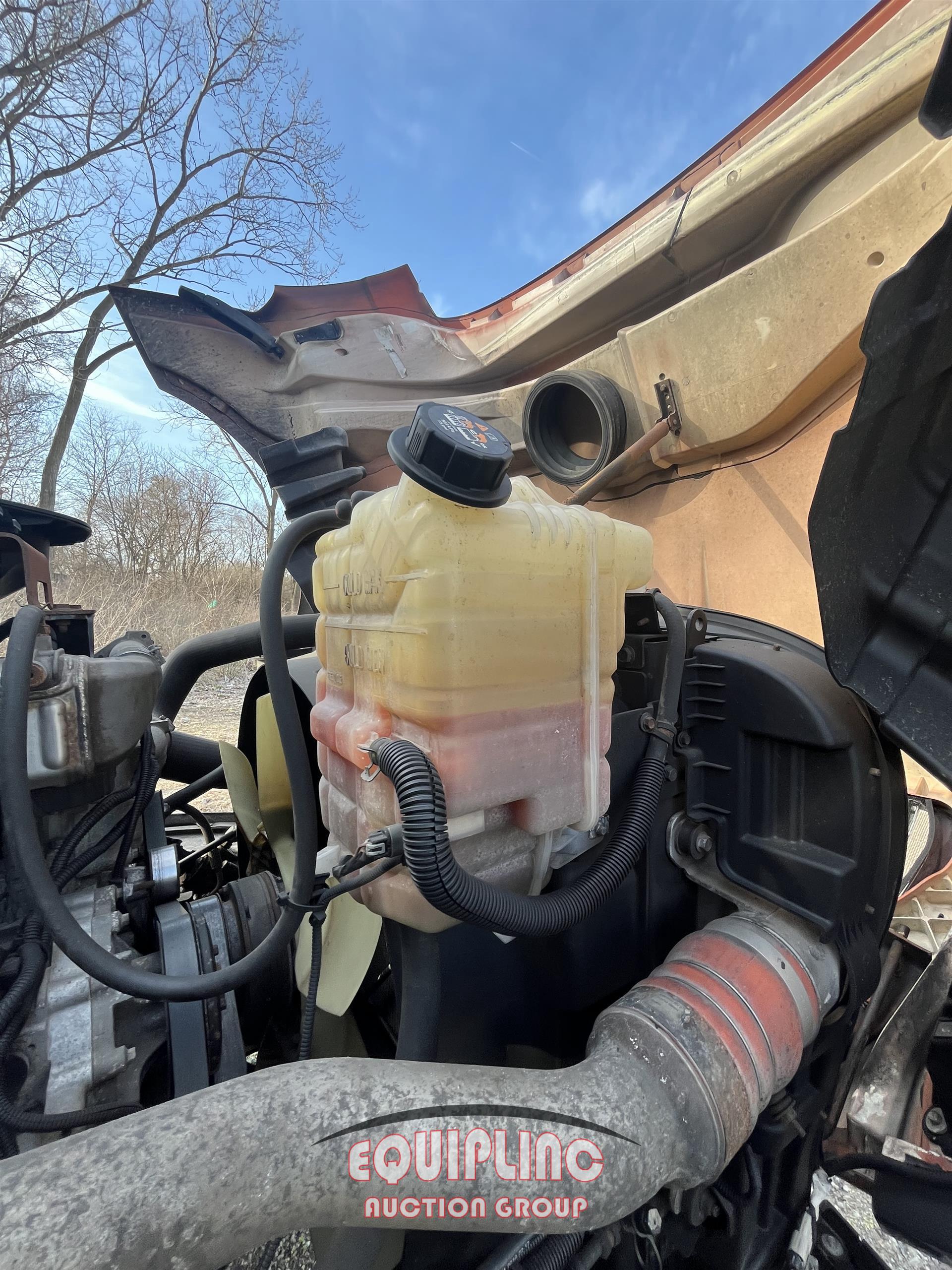 2019 INTERNATIONAL LT625 TANDEM AXLE SLEEPER