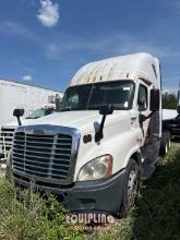 2013 FREIGHTLINER CASCADIA SLEEPER