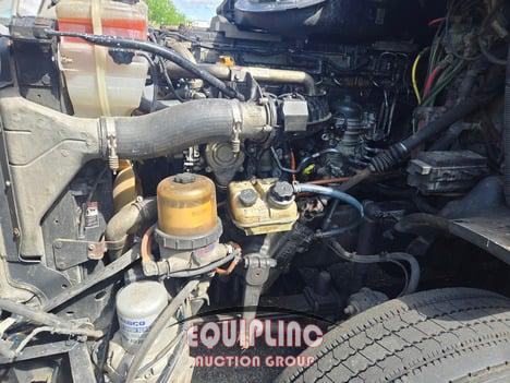 2017 FREIGHTLINER CASCADIA TANDEM AXLE SLEEPER