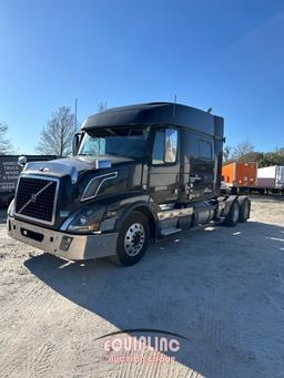 2016 VOLVO VNL780 SLEEPER