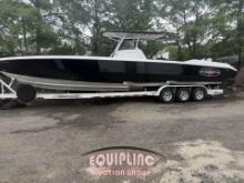 2012 CIGARETTE RACING TEAM BOAT