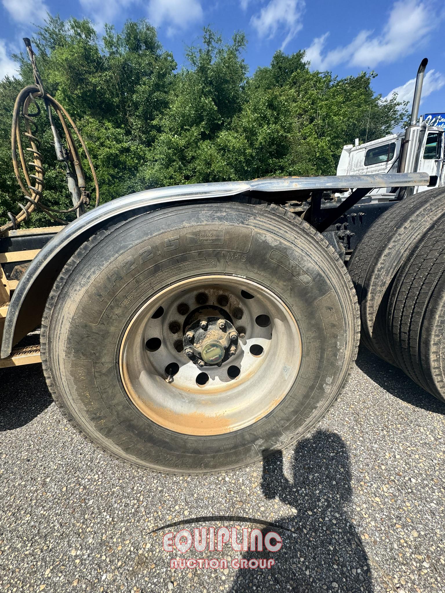 2012 MACK CXU613 TANDEM AXLE DAY CAB