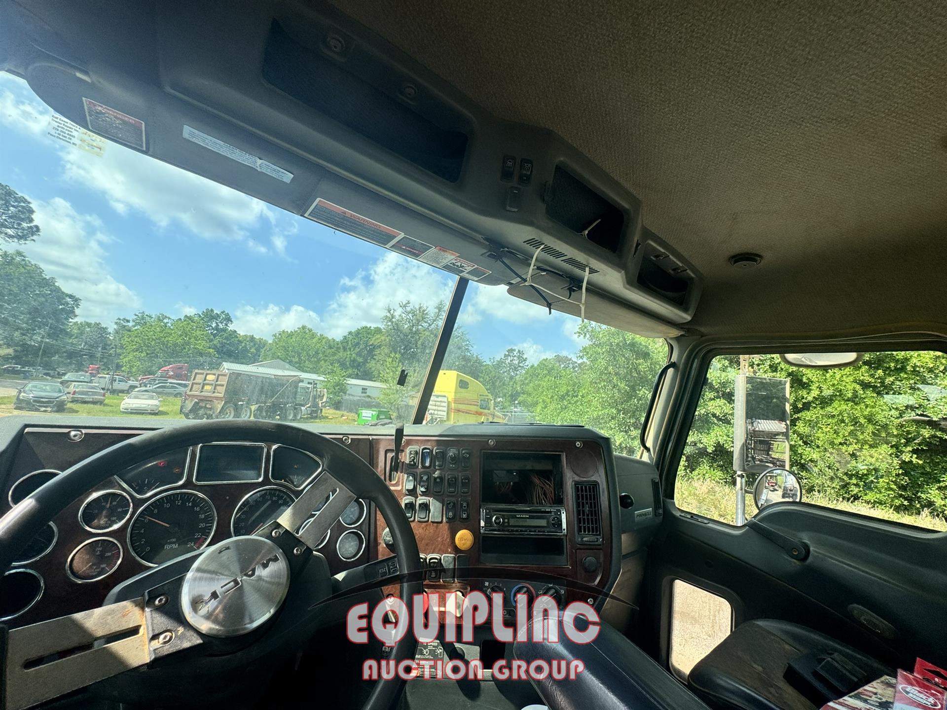 2012 MACK CXU613 TANDEM AXLE DAY CAB