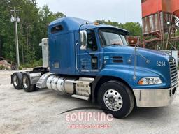 2015 MACK CXU613 TANDEM AXLE SLEEPER TRUCK