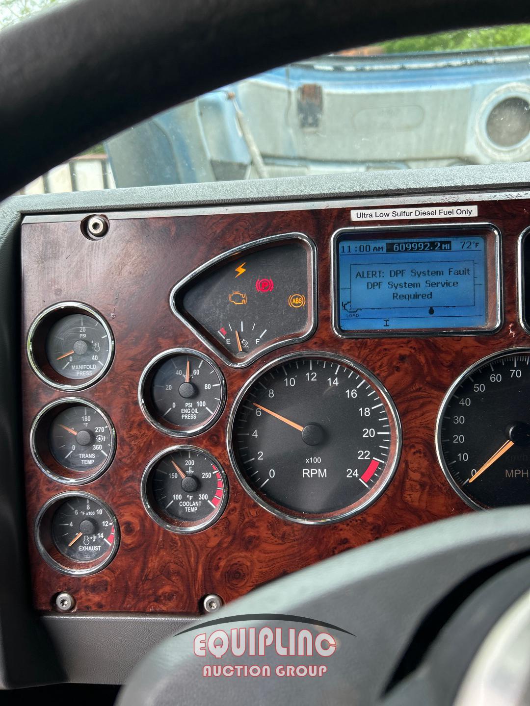 2015 MACK CXU613 TANDEM AXLE SLEEPER TRUCK