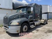 2015 MACK CXU613 SLEEPER