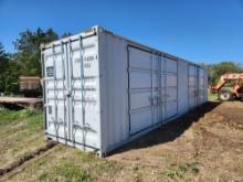 40' Shipping container
