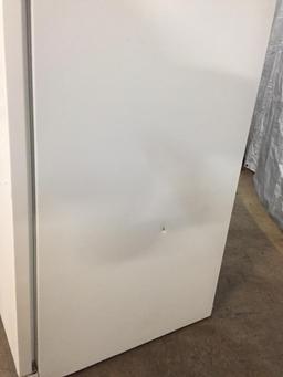 Kenmore 106.70212410 Coldspot Refrigerator