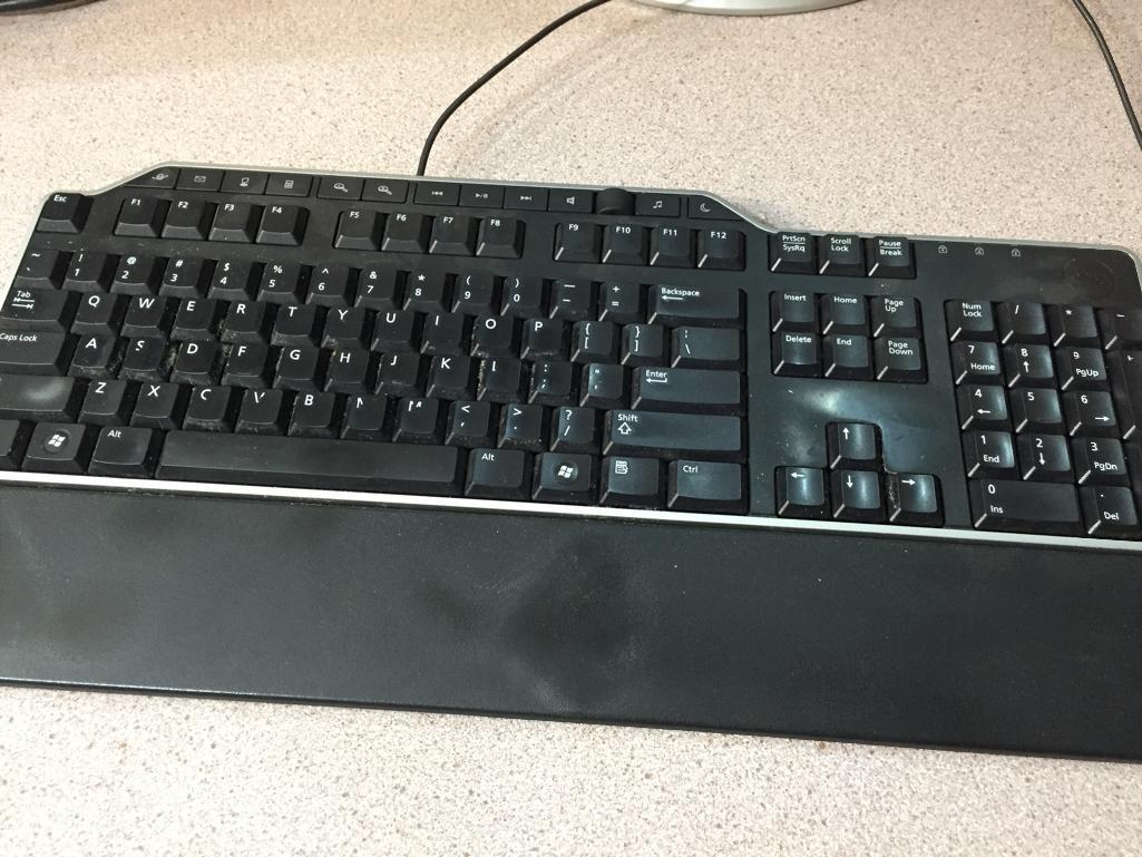 Dell Optiplex 980 Intel Core i7-860 2.8GHz 8GB 250GB Windows 10 Pro Desktop Computer
