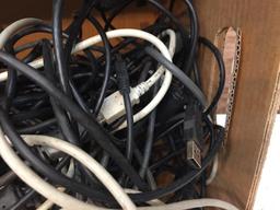 Box with Type B USB Cables 1 x 40+pcs