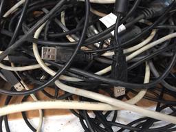 Box with Type B USB Cables 1 x 40+pcs