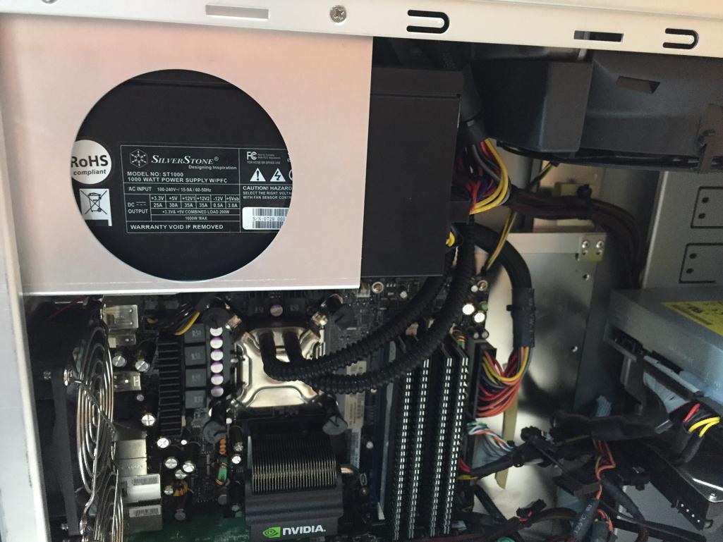 Intel Core 2 Quad 2.93GHz 4GB 1TB w/ 2 Geforce 8800 Ultra Liquid Cooled Desktop Computer Tower