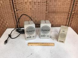 Roland MA-12C Stereo Micro Monitor Speakers