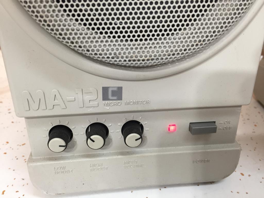 Roland MA-12C Stereo Micro Monitor Speakers