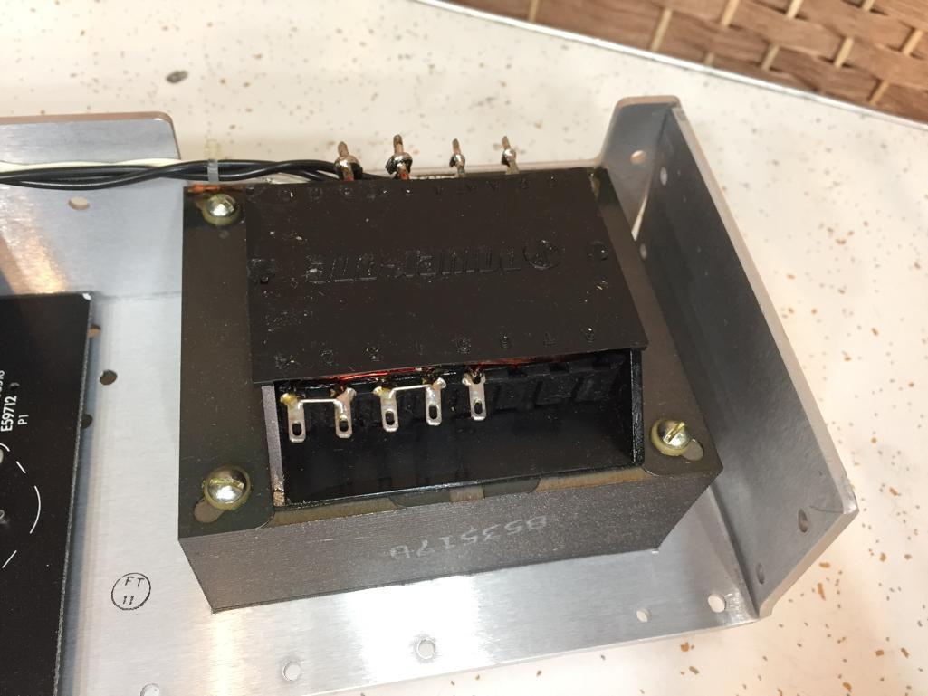 Power-One HE15-9-A DC Power Supply 15VDC @ 9A