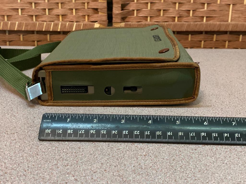 Leader 100P DMM / SCOPE 200kHz Portable Multimeter / Oscilloscope