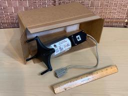 Young 85000 2-axis Ultrasonic Weather Station Anemometer / Wind Meter