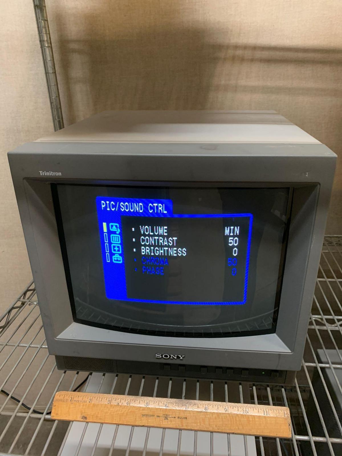 Sony 13" PVM-14L1 Trinitron Color Video Monitor / Studio Monitor