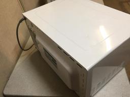 FrigidAire Microwave