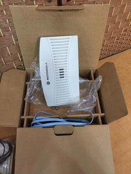 Mixed Lot / Motorola-Symbol Access Point / Docking Station