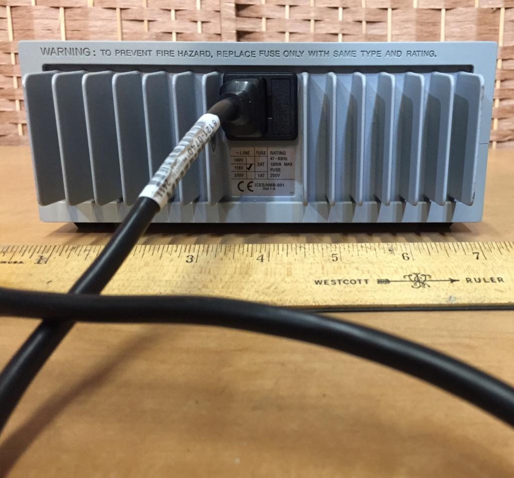 Agilent E3610A 30W 8V 3A & 15V 2A Variable Digital DC Power Supply