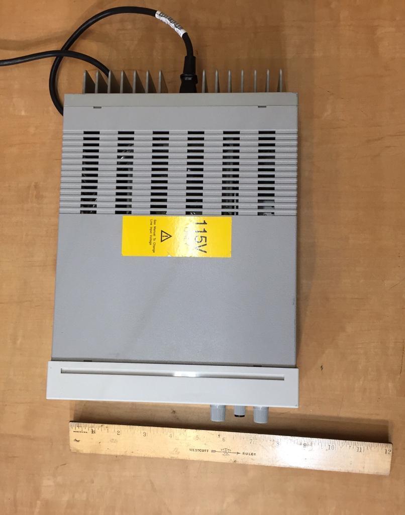 Agilent E3610A 30W 8V 3A & 15V 2A Variable Digital DC Power Supply