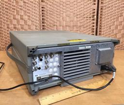 Hewlett Packard 8643A 0.26 - 2060MHz 2GHz Synthesized RF Signal Generator
