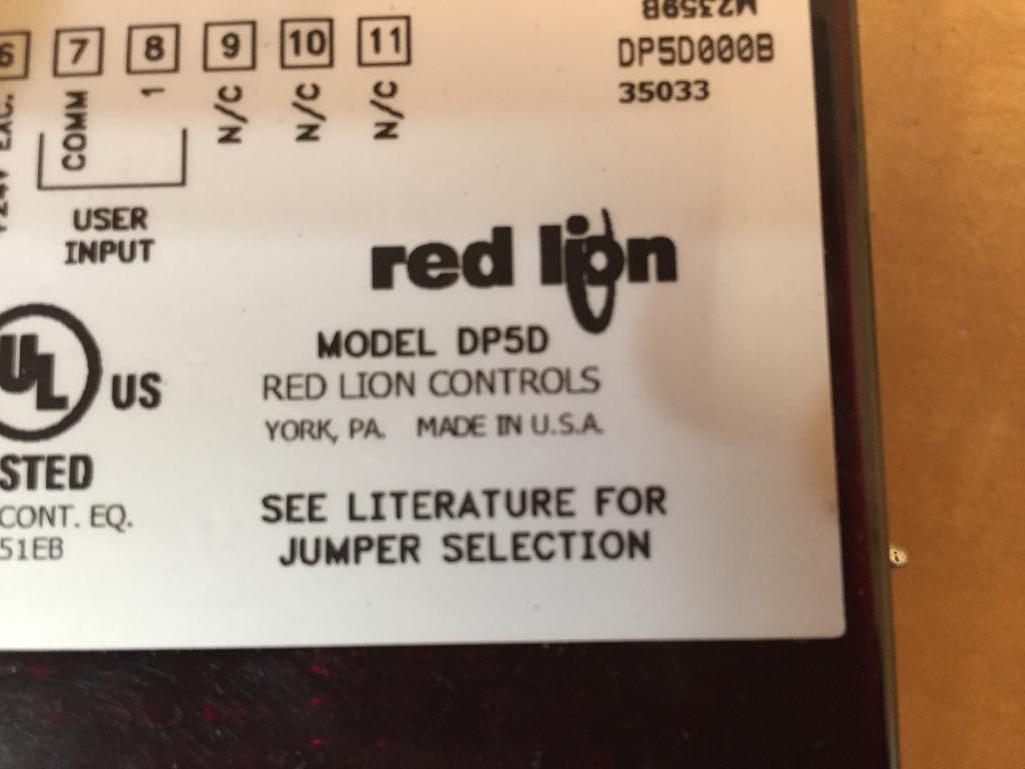 Red Lion DP5D Voltage / Current Panel Meter