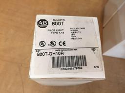 Allen Bradley AB 800T Pilot LED Lights Red / Green / Amber - 10pcs