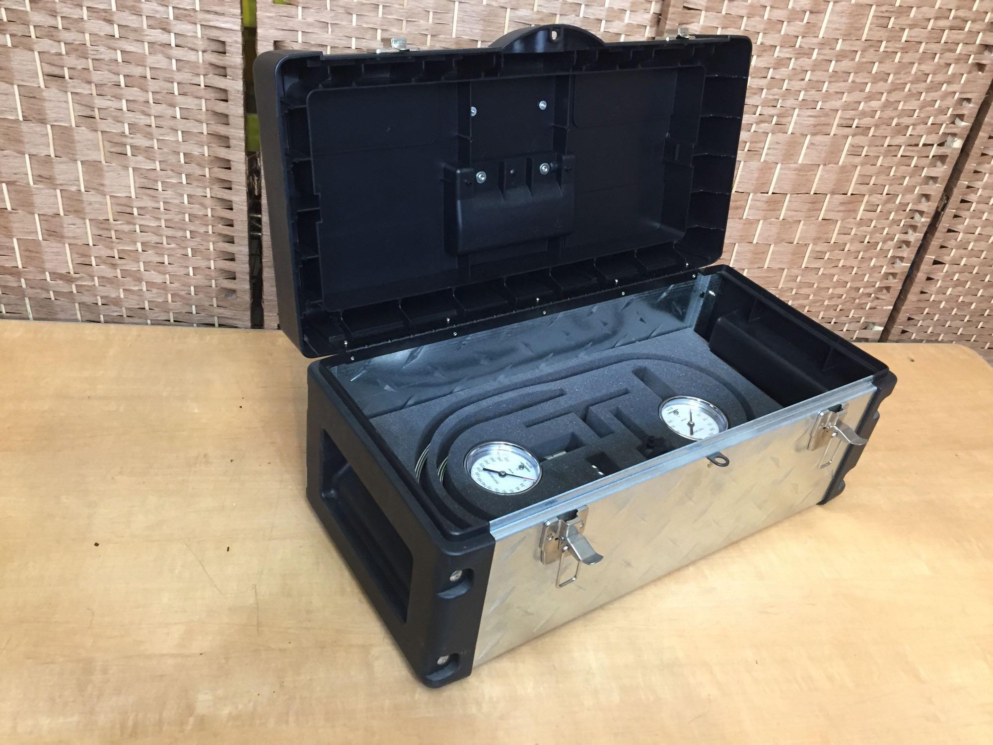 Ashcroft Test Gauges / Mahr Federal Dial Indicator & Tool Case