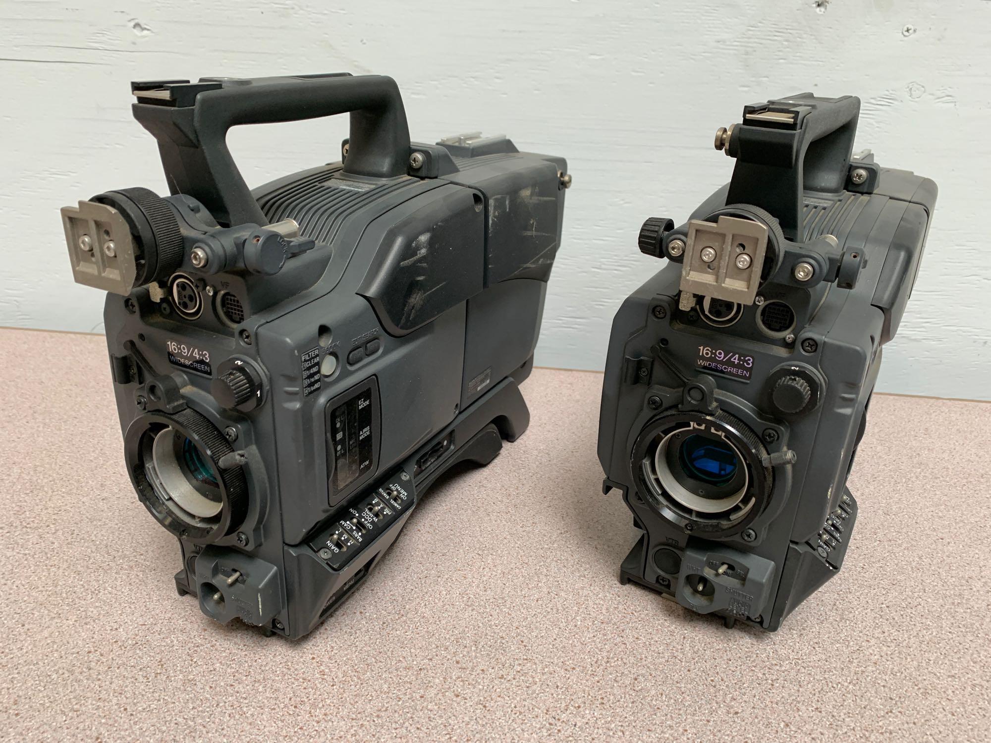 Sony DXC-D50WS Professional Digital Video Camera with CA-D50 Camera Adaptor - 2pcs