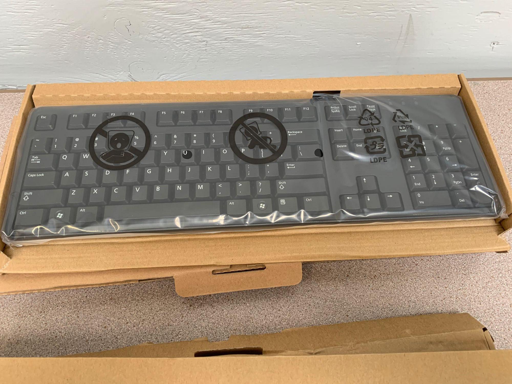 Dell USB Keyboards NEW - 8 pcs