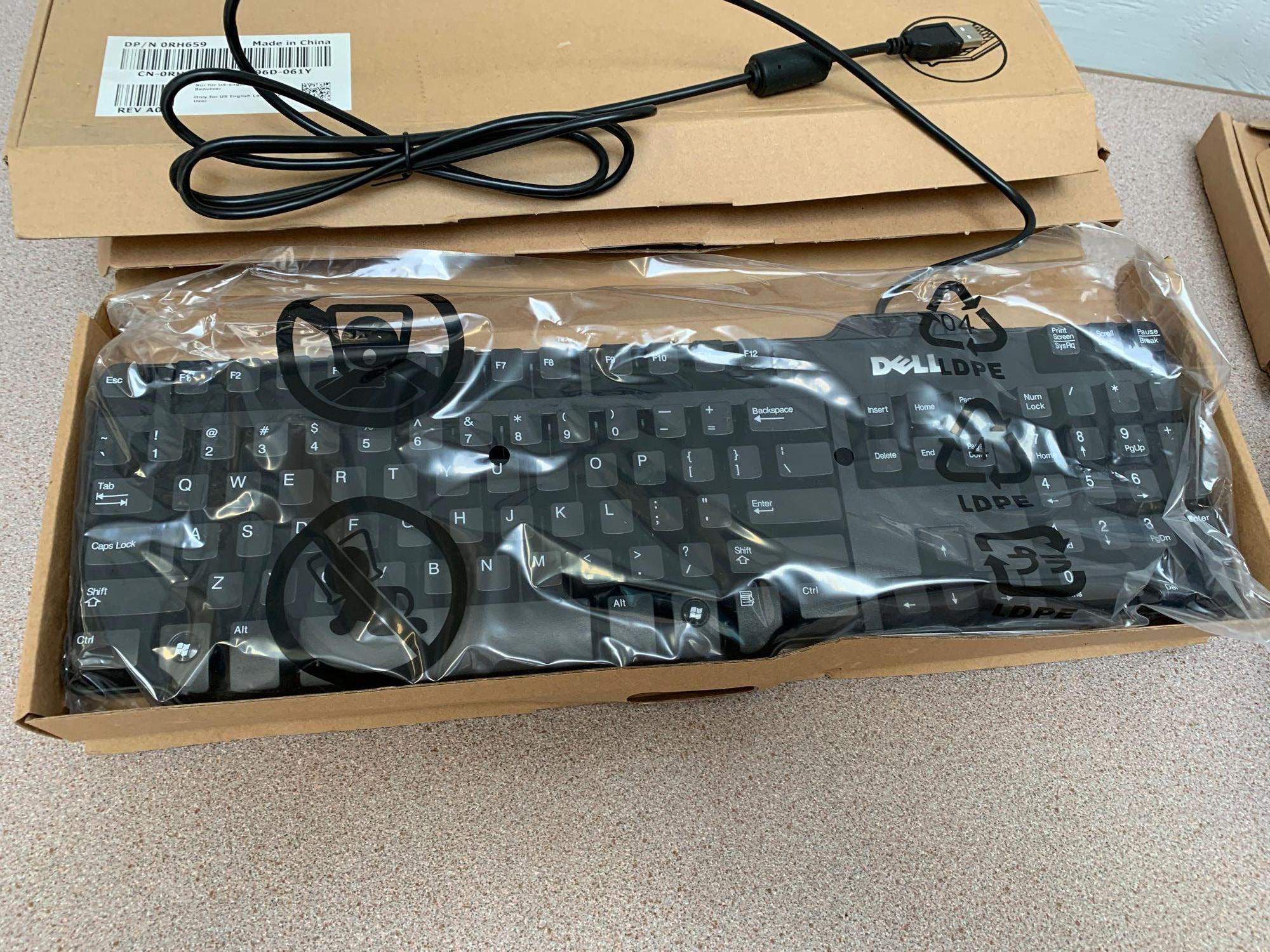 Dell USB Keyboards NEW - 8 pcs