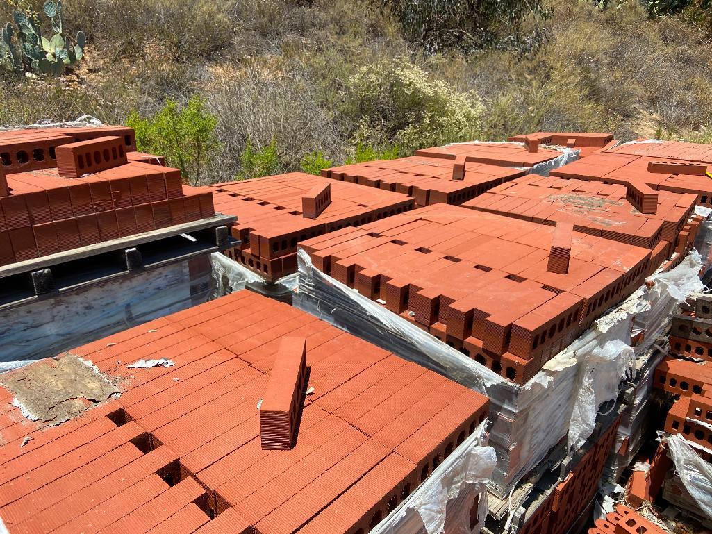 20 Pallets Of Pacific Clay RAKED FACE CORED SUNSET RED - Approx 280 brick per pallet
