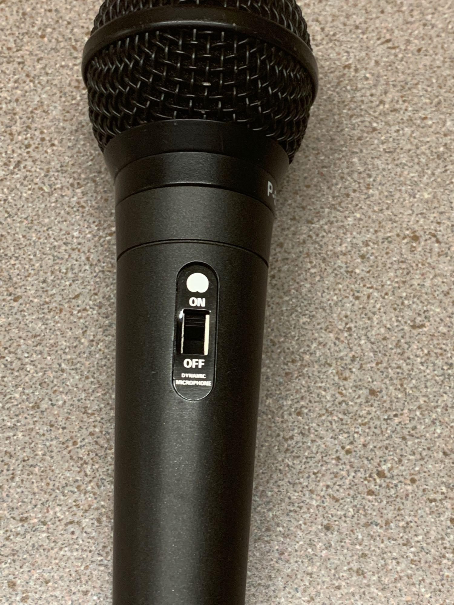 Shure PGA48-XLR Cardioid Dynamic Vocal Wired MIcrophone 15ft