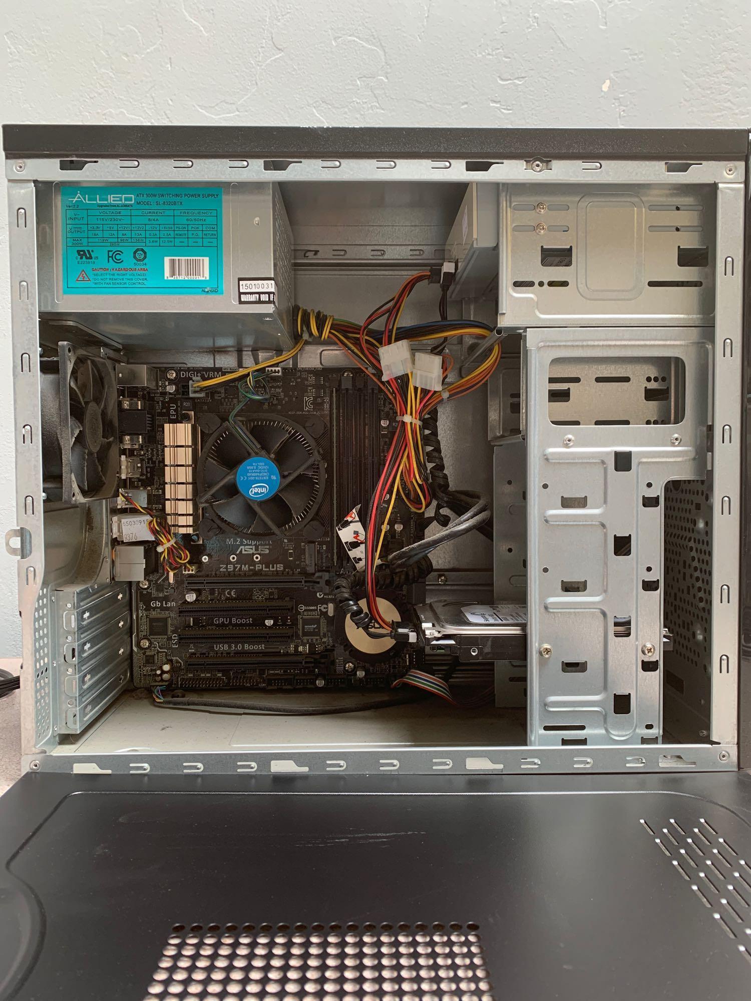Custom PC 22in LCD Intel i5-4440 3.10GHz 8GB 1TB Win 10 Pro Desktop Computer