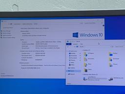 Custom PC 22in LCD Intel i5-4440 3.10GHz 8GB 1TB Win 10 Pro Desktop Computer