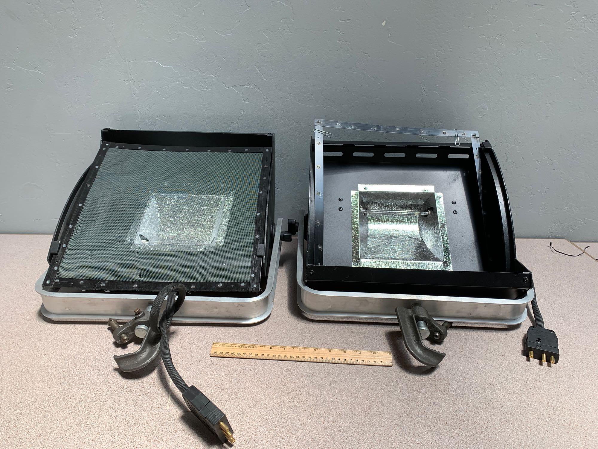 Altman Lighting Ground & Sky SKY-CYC Luminaire / Professional Stage / Studio Lights - 2pcs