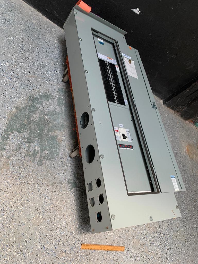 EATON Pow-R-Line PRL1A Panelboard / 400A Circuit Breaker Electrical Enclosure 20 x 60 x 70