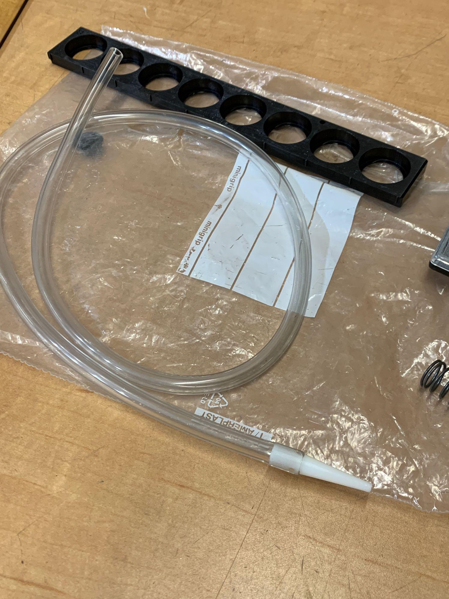 Whatman Univac Filtration Collection Vacuum Manifold for Microplates w/ Costar Plate