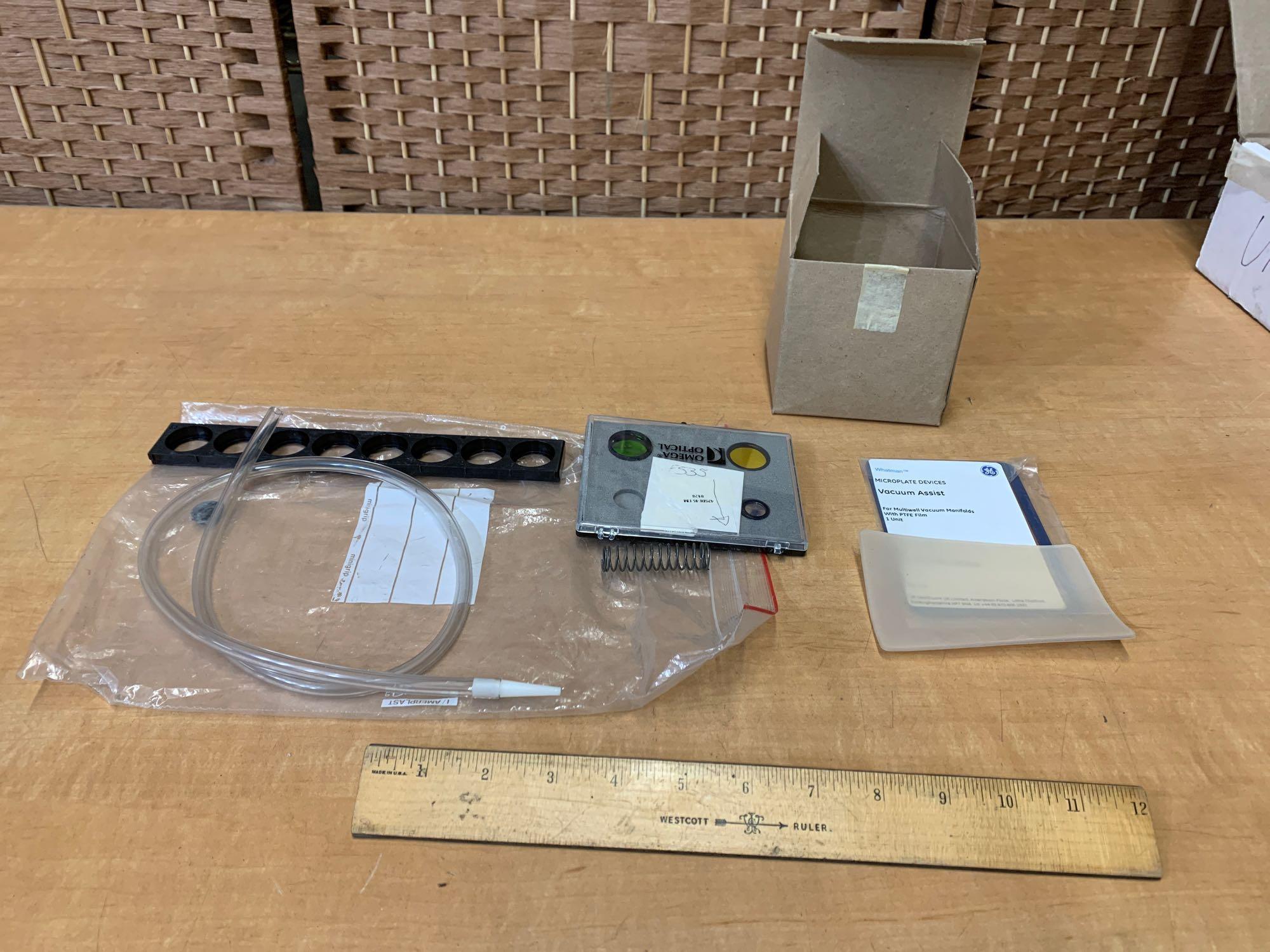Whatman Univac Filtration Collection Vacuum Manifold for Microplates w/ Costar Plate