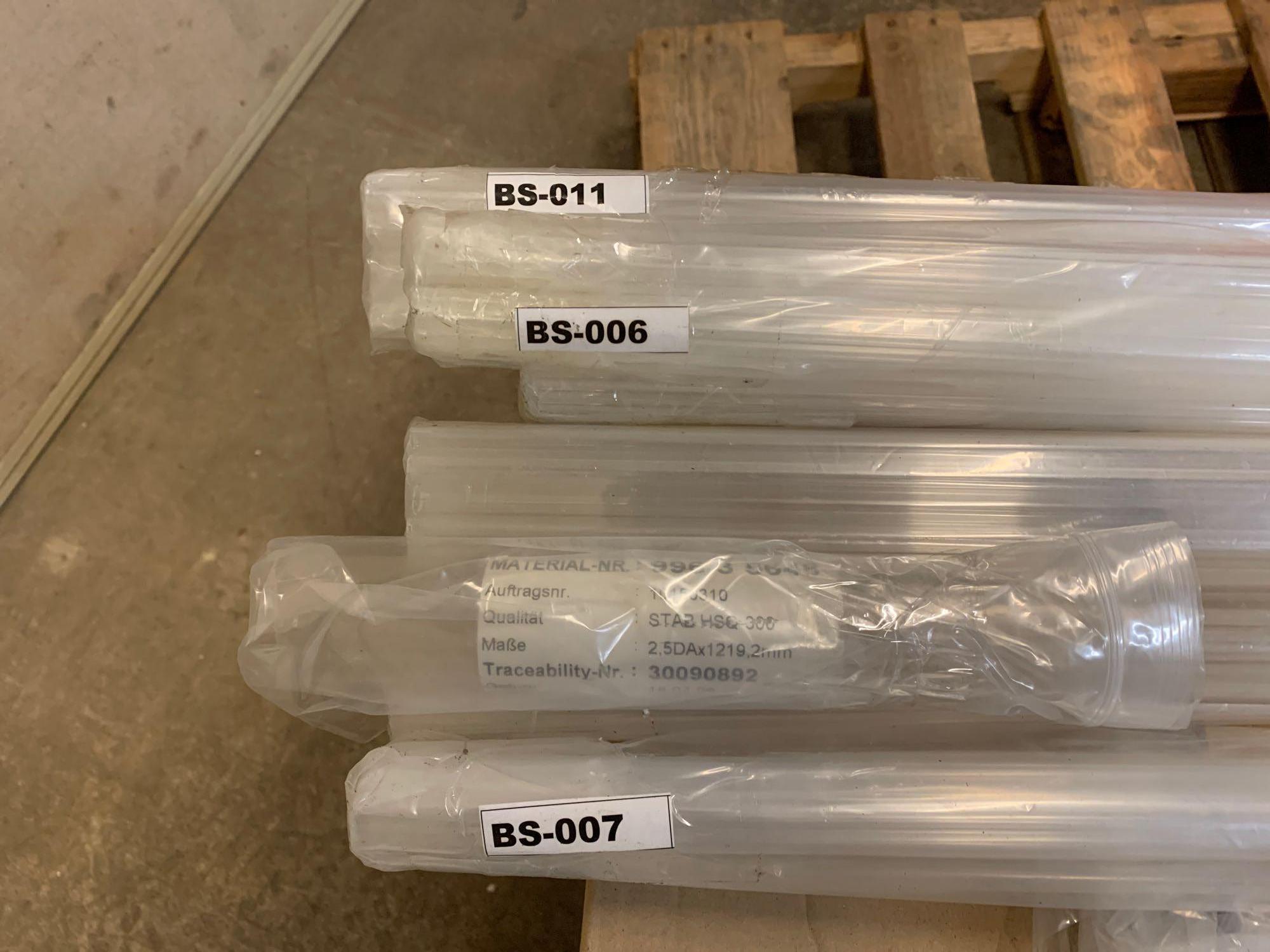 Mixed Pallet of New Laboratory Consumables / Plastic Vials Jars Bottles 4' Glass Tubes Flexboy Bags