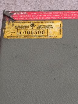 Hewlett Packard HP 3312A / 13MHz Function Generator